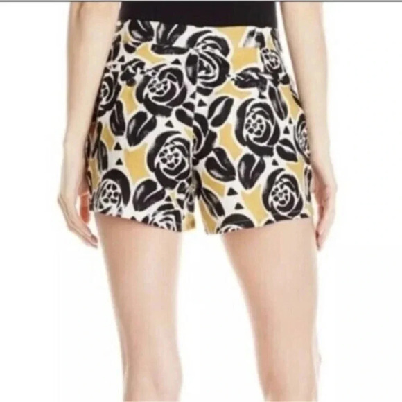 Lucky Brand Chino Shorts Women's Size 4 Yellow Black Off White Linen Pockets - Picture 2 of 6